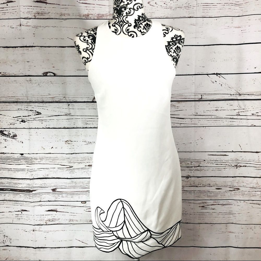 Halston Heritage Embroidered Hem White Sleeveless Shift Dress